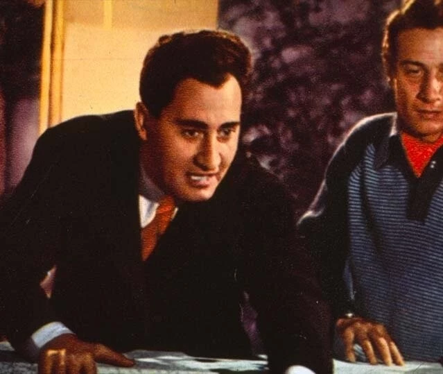 Комиссар (1962) через торрент бесплатно Комиссар (1962) фильм через торрент бесплатно